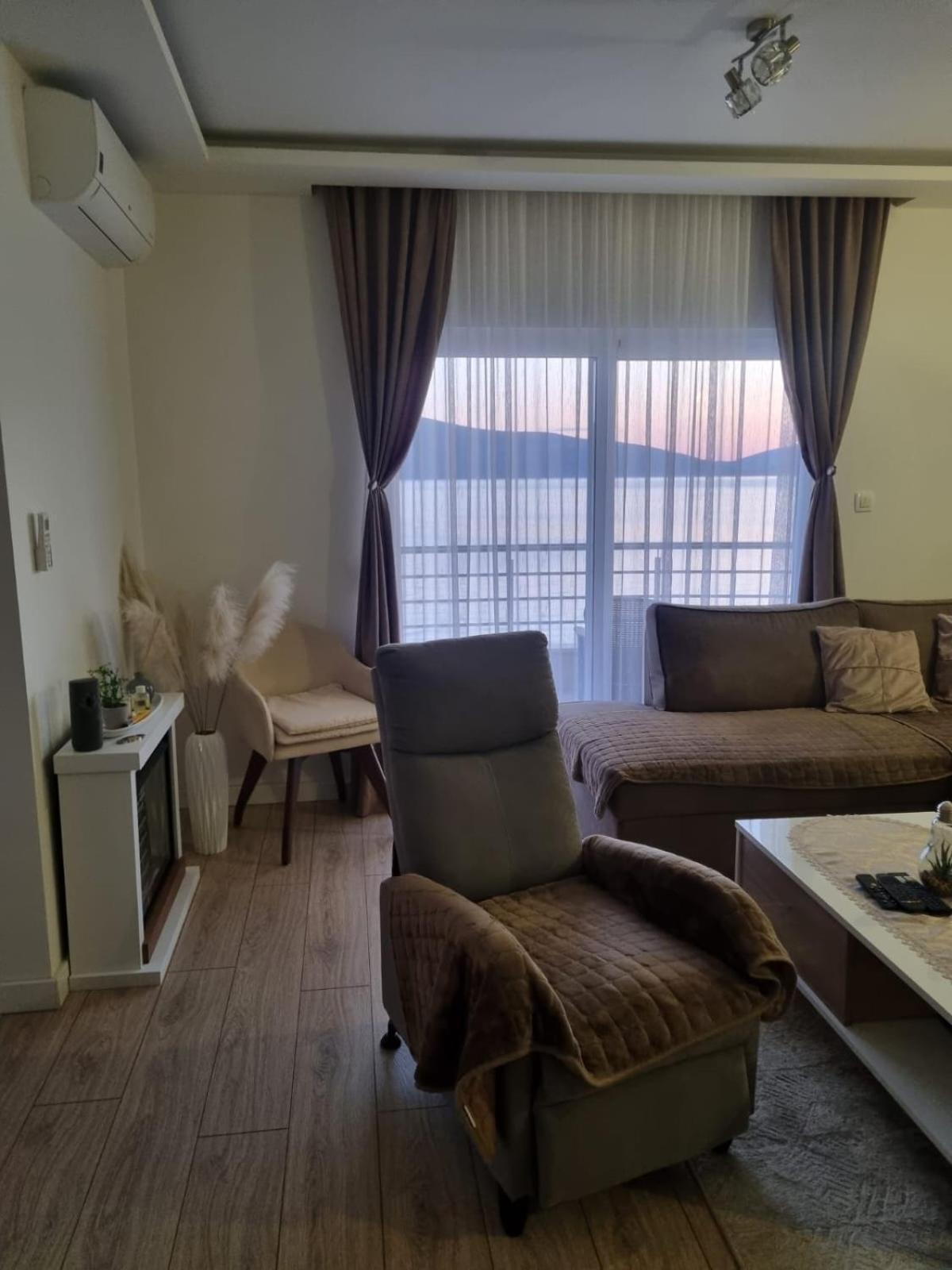 Matkovic Residence Tivat Exterior photo