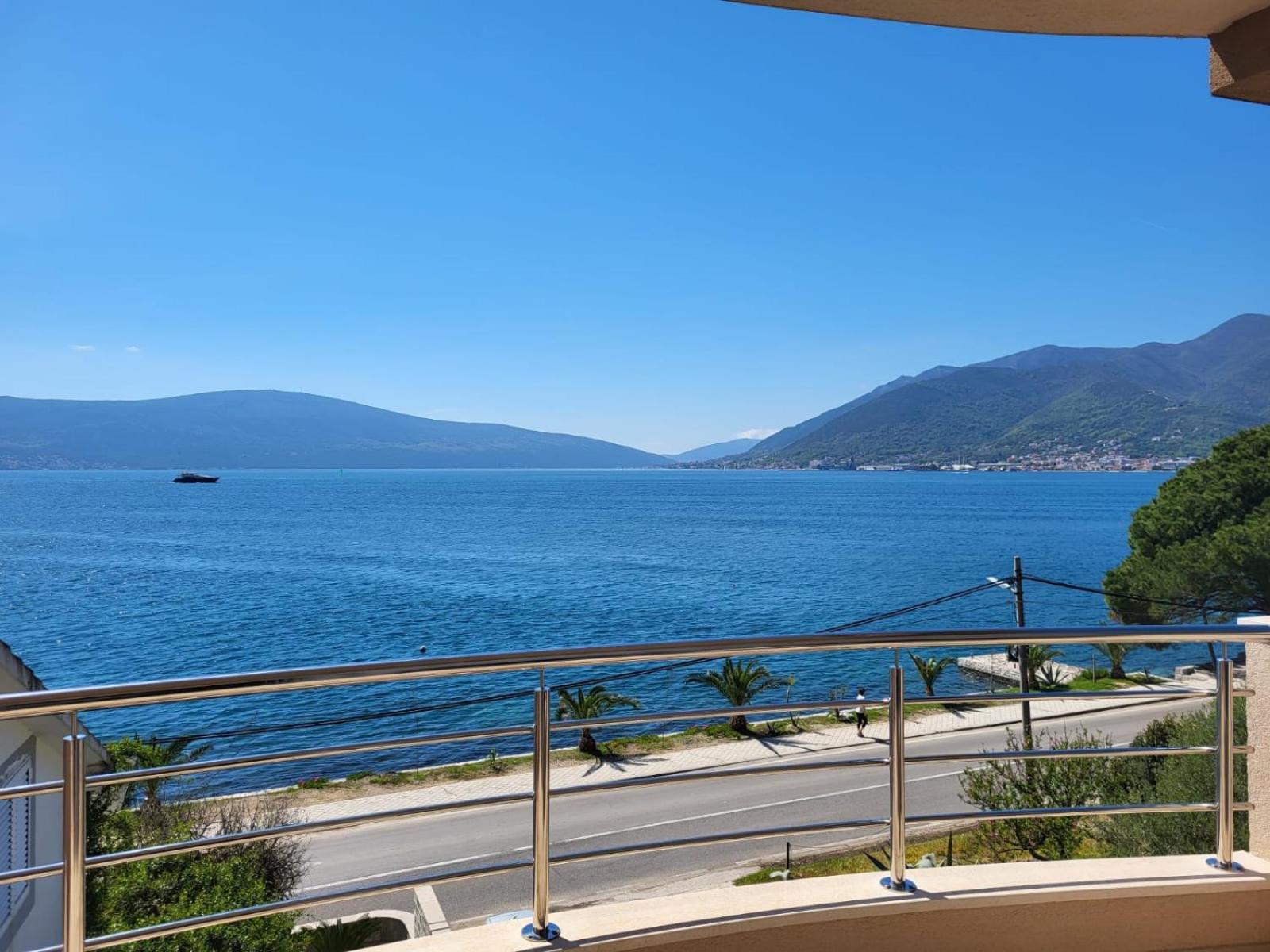 Matkovic Residence Tivat Exterior photo